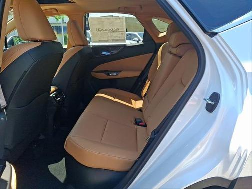 2025 Lexus NX 350h Premium