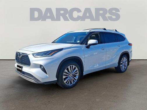 2023 Toyota Highlander Platinum