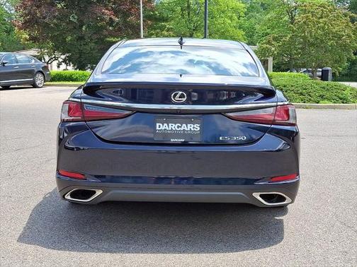 2022 Lexus ES 350 Premium