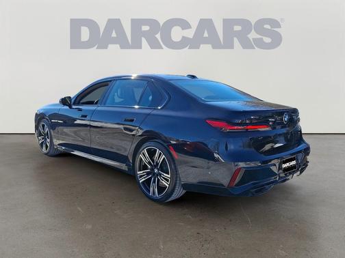 2025 BMW 760 xDrive