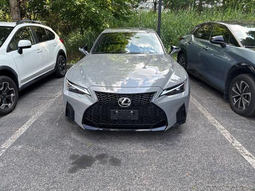 Incognito 2024 Lexus IS 350 F Sport