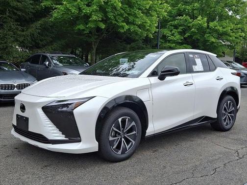 2025 Lexus RZ 450e Premium