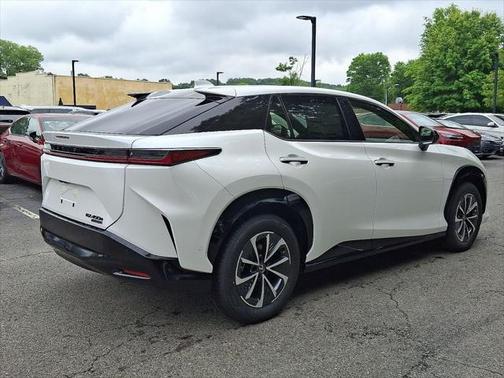 2025 Lexus RZ 450e Premium
