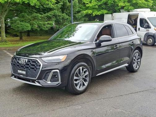 2022 Audi Q5 45 S line Prestige