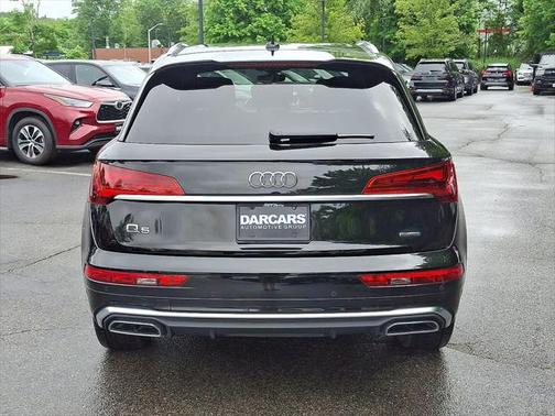 2022 Audi Q5 45 S line Prestige