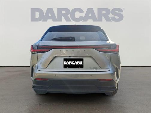 2024 Lexus NX 450h+ Luxury