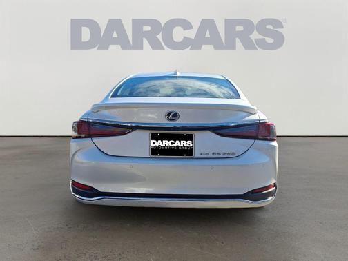 2021 Lexus ES 250 Base