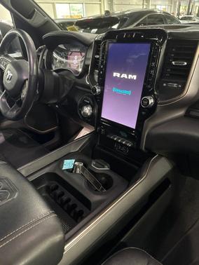 Carbonized Gray Metallic 2024 Ford F-150 Lariat