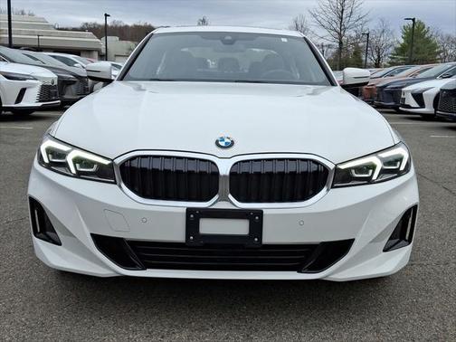 2024 BMW 330 i xDrive