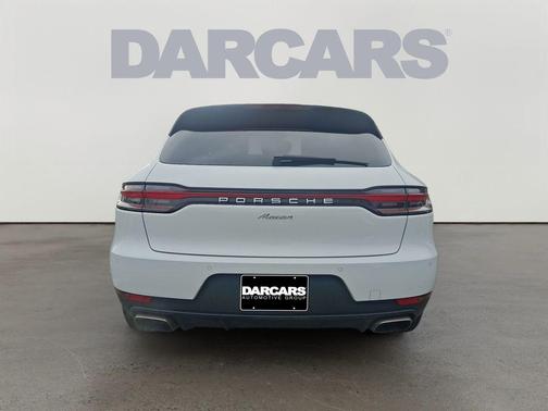2021 Porsche Macan Base