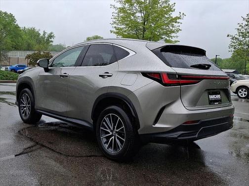 2025 Lexus NX 350h Premium