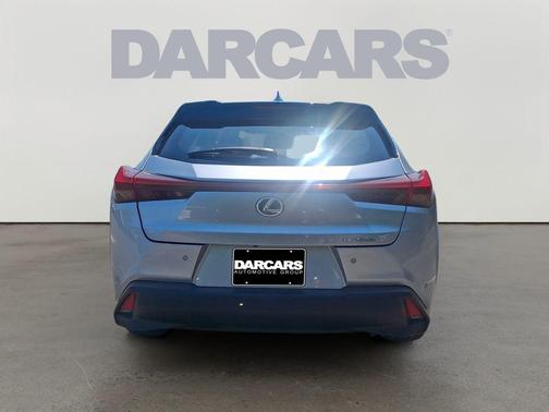 Iridium 2023 Lexus UX 250h Base