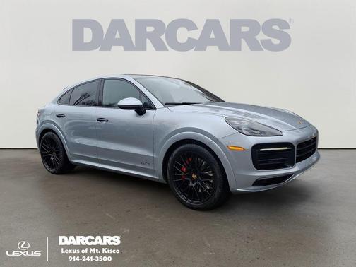 Dolomite Silver Metallic 2021 Porsche Cayenne GTS