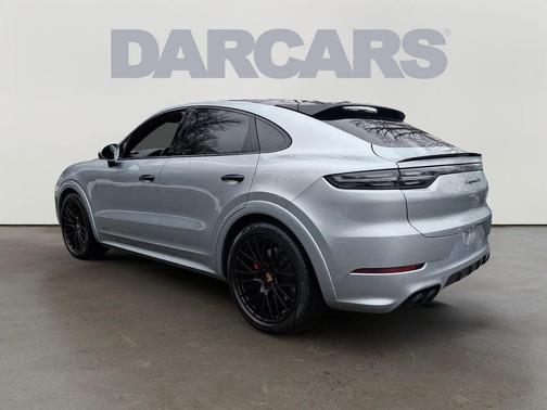 Dolomite Silver Metallic 2021 Porsche Cayenne GTS