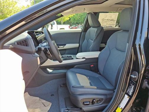 2025 Lexus RZ 450e Premium