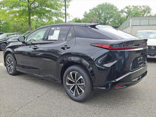 2025 Lexus RZ 450e Premium