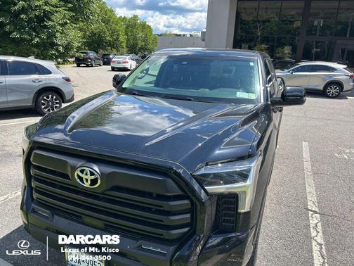 Midnight Black Metallic 2024 Toyota Tundra SR5