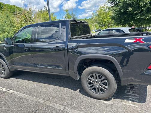 Midnight Black Metallic 2024 Toyota Tundra SR5