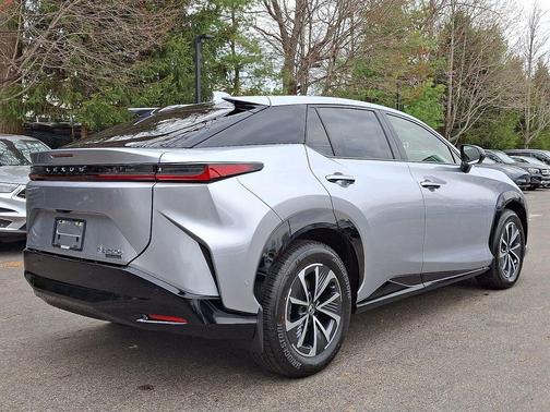 2025 Lexus RZ 450e Premium