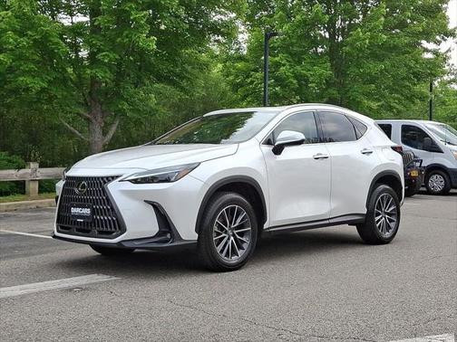 2025 Lexus NX 350h Premium