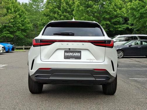 2025 Lexus NX 350h Premium