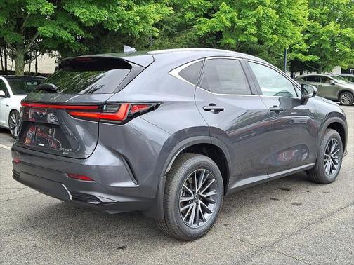 2025 Lexus NX 350h Premium