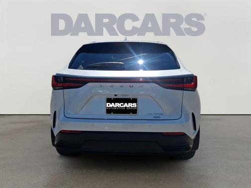Eminent White Pearl 2024 Lexus NX 450h+ Luxury
