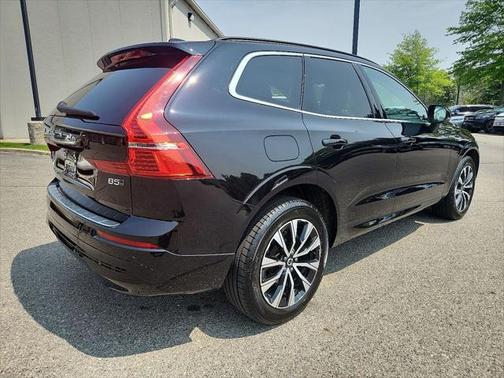 2023 Volvo XC60 B5 Core