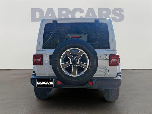 2023 Jeep Wrangler 4-Door Sahara 4x4