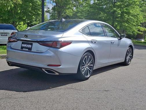 2025 Lexus ES 350 Premium