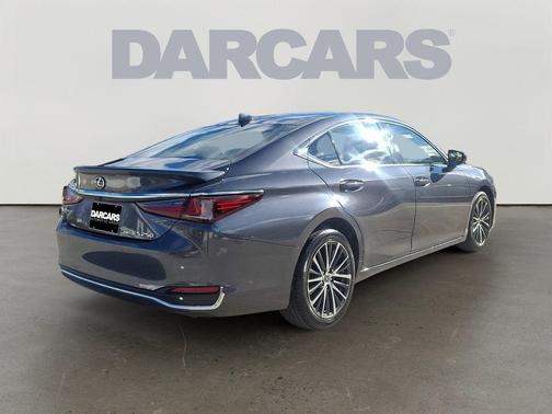 2023 Lexus ES 250 Base