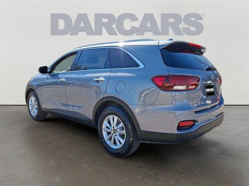 Everlasting Silver 2019 Kia Sorento LX