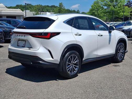2025 Lexus NX 350h Premium