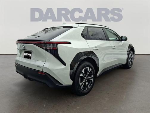 2024 Toyota bZ4X XLE