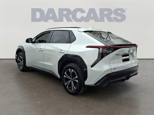2024 Toyota bZ4X XLE