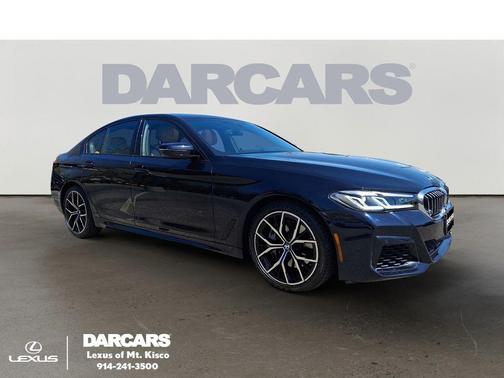 Carbon Black Metallic 2022 BMW 540 i xDrive