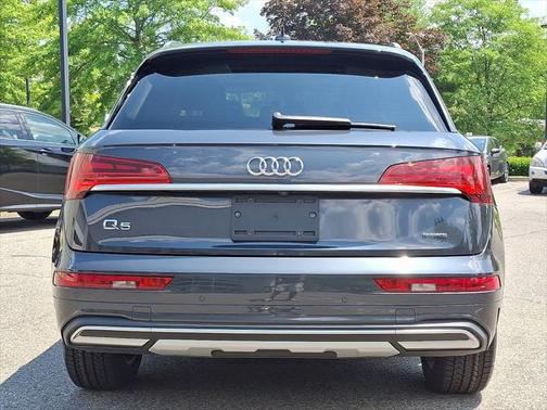 2021 Audi Q5 45 Premium