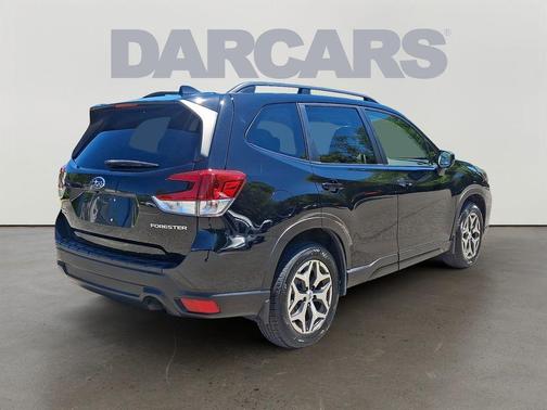 Crystal Black Silica 2020 Subaru Forester Premium
