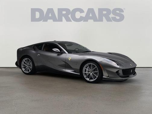 2018 Ferrari 812 Superfast Base
