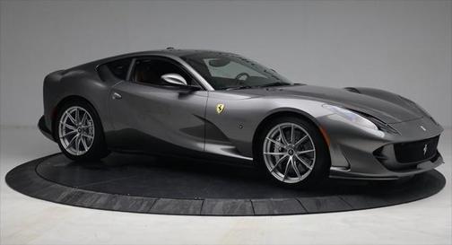 2018 Ferrari 812 Superfast Base