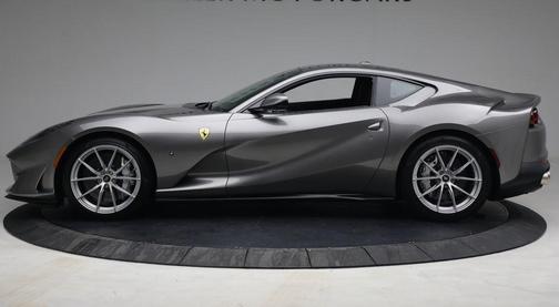 2018 Ferrari 812 Superfast Base
