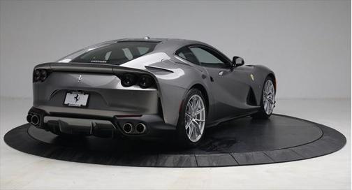 2018 Ferrari 812 Superfast Base