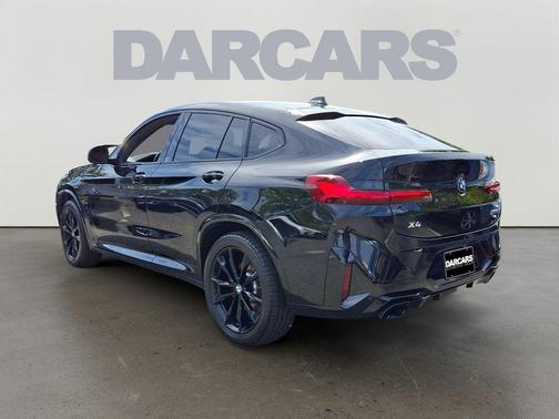 2023 BMW X4 M40i