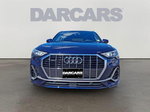 Navarra Blue Metallic 2022 Audi Q3 45 S line Premium
