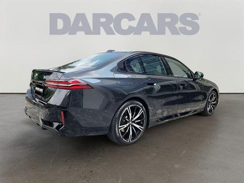 2025 BMW 530 i xDrive