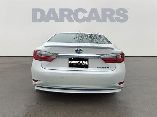 2018 Lexus ES 300h Base