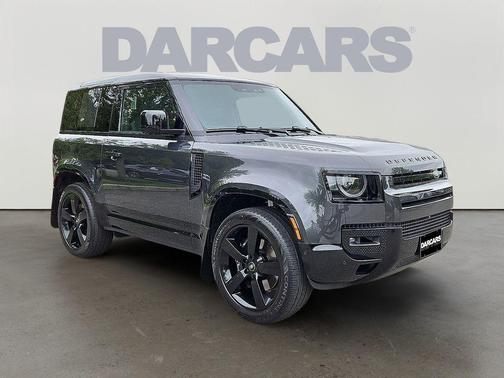 2024 Land Rover Defender V8