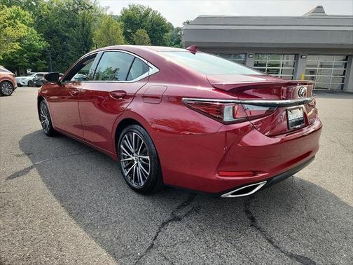 2025 Lexus ES 350 Premium
