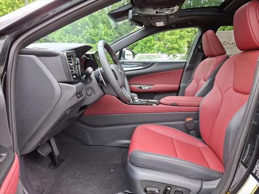 2025 Lexus NX 350h Premium