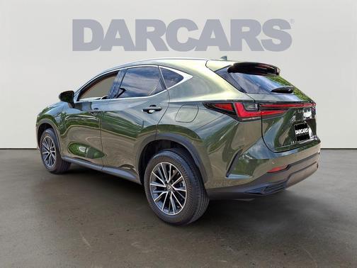 Nori Green Pearl 2025 Lexus NX 350h Premium